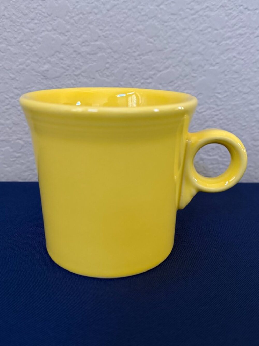 Retired Classic Ring Handle Sunflower 10 1/4 OZ Mug